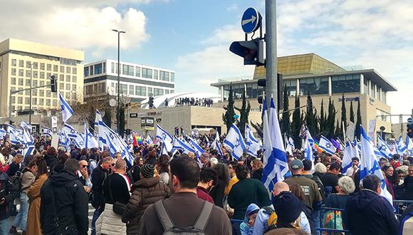 שבוע הדמוקרטיה בבניין גילמן | 15.3